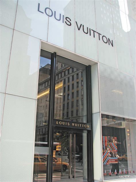 where to buy real louis vuitton in nyc|louis vuitton outlet in nyc.